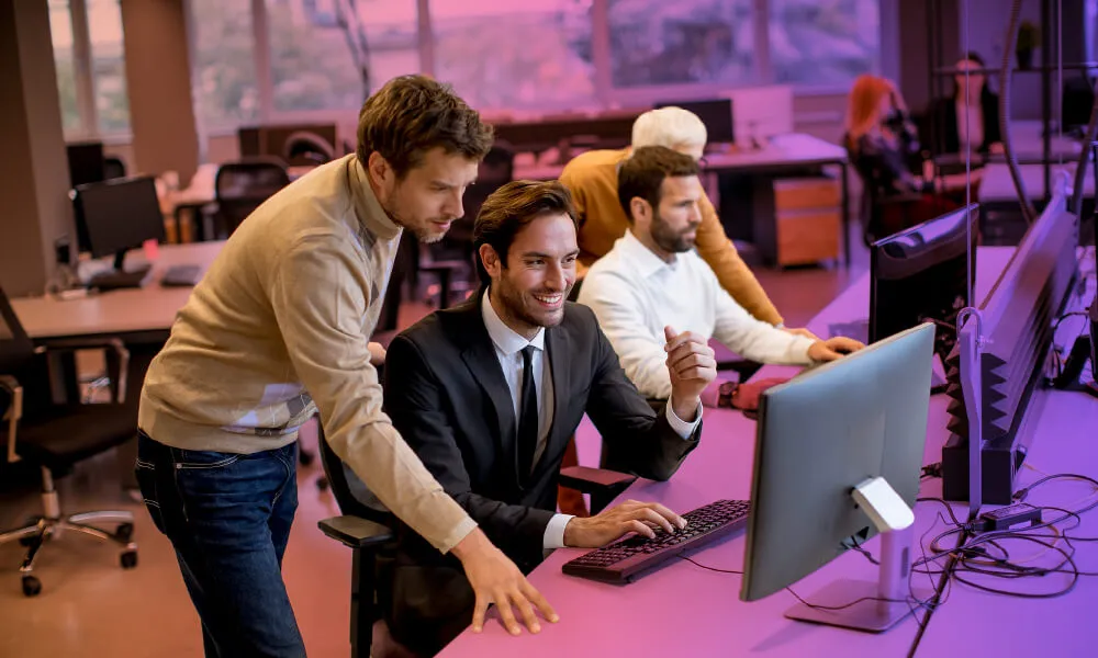 IT Outsourcing Challenges: How an EOR Provides Effective Solutions